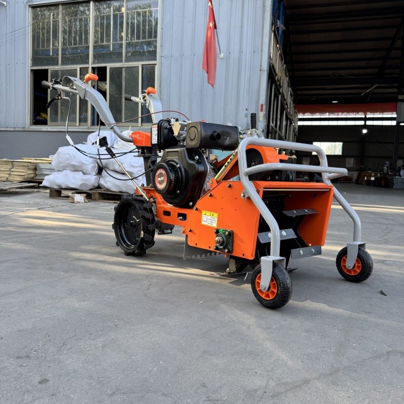 小型手推式汽油除草机 果园锄草松F土机 柴油款农用旋耕犁地机