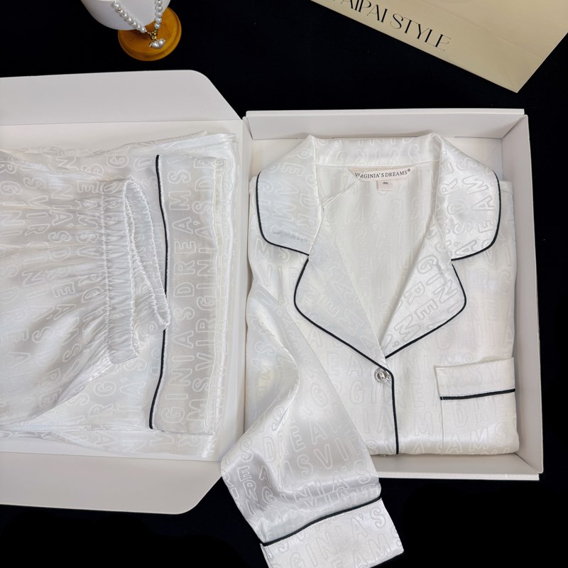 520情人节生日礼物女生送女友老婆闺蜜实用的惊S喜高级感睡衣礼盒