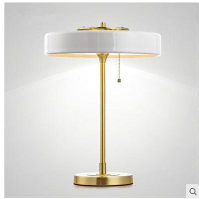 北欧床头台灯后现代铁艺装饰灯现代简约样板房台灯设计师客厅台灯