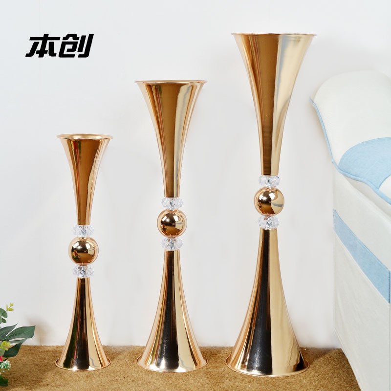 婚礼用品铁艺金色花架路引花器婚庆布置喇叭花瓶餐桌装饰花盆摆件