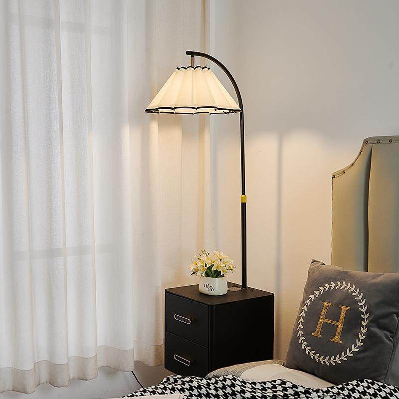 中古风法式实木落地灯复古卧室客厅沙发置物松木床头柜一体台灯