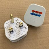 插头接线英规英标带A新加坡工业插头保险管13电源线香港面板插座