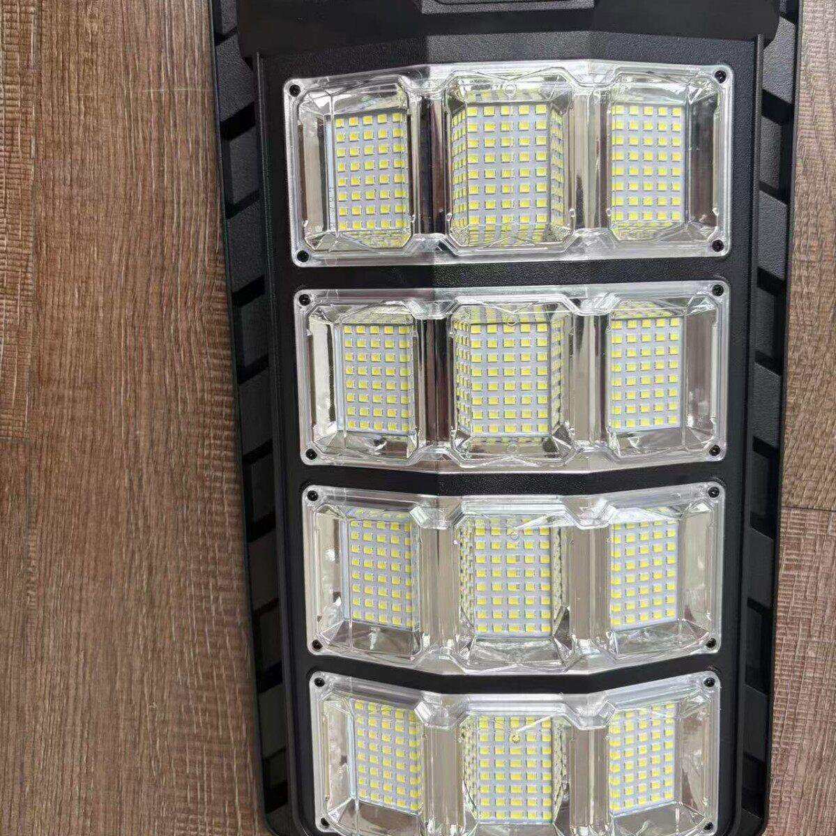 太阳能灯户外庭院灯家用一体路灯新农村室外照明太阳能路灯节能