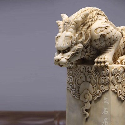 石雕汉白玉拴马桩吸水兽蚣蝮喷水兽镇水兽庭院祥云石柱子装饰摆件