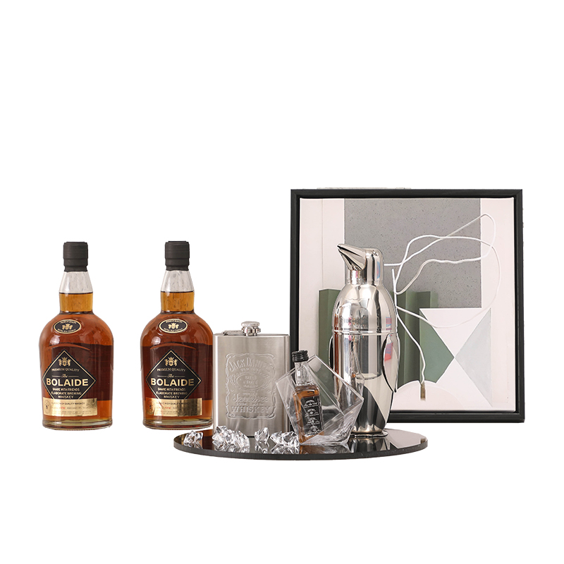 洋酒杯道具酒调酒器组合套装样板房间售楼处客厅厨房软装饰品摆件