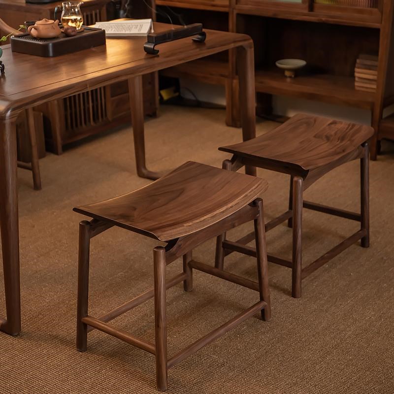 北美黑胡桃木中式马鞍凳全原木凳子换鞋凳餐桌凳独板元宝凳化妆凳