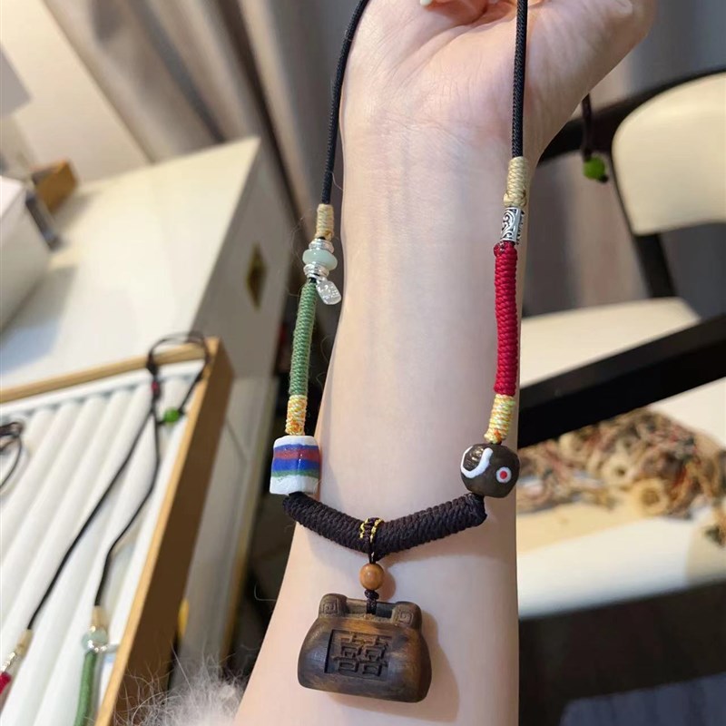 黄棋楠沉香大锁毛衣链项链 搭配非洲贸F易琉璃 重工锁骨链 TY452