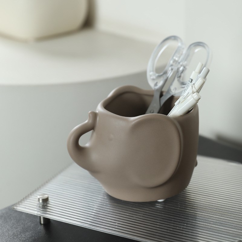 可爱陶瓷大象花盆j小摆件 办公室笔筒创意桌面化妆刷收纳筒储物罐