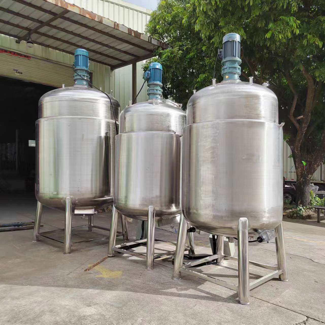 不锈钢立式混合机商用搅拌机大型烘干工业搅拌罐塑料颗粒拌料机