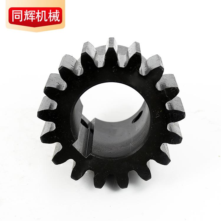 直齿小齿轴直厂717家定轮制不锈钢齿轮轴1.5模斜齿轮属凸台齿