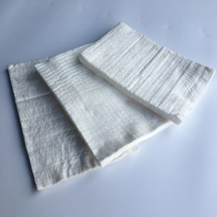 高硅氧玻璃纤维针刺毡汽车吸音减震隔热毯有色金属加工高温绝热毯