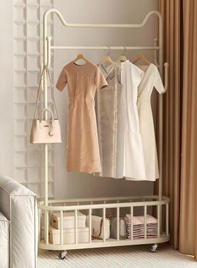 衣架移落地卧挂衣架简易衣红帽架可动室带UOR轮家用客厅网阳台