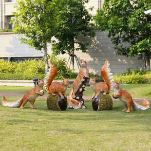 户外仿真松鼠雕塑花园林幼儿园草坪景观爬树动物模型摆件挂件盆景