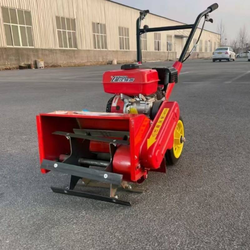 微耕除草机小型家用耕地旋耕机硬地翻土机新款四驱柴油汽油松土机