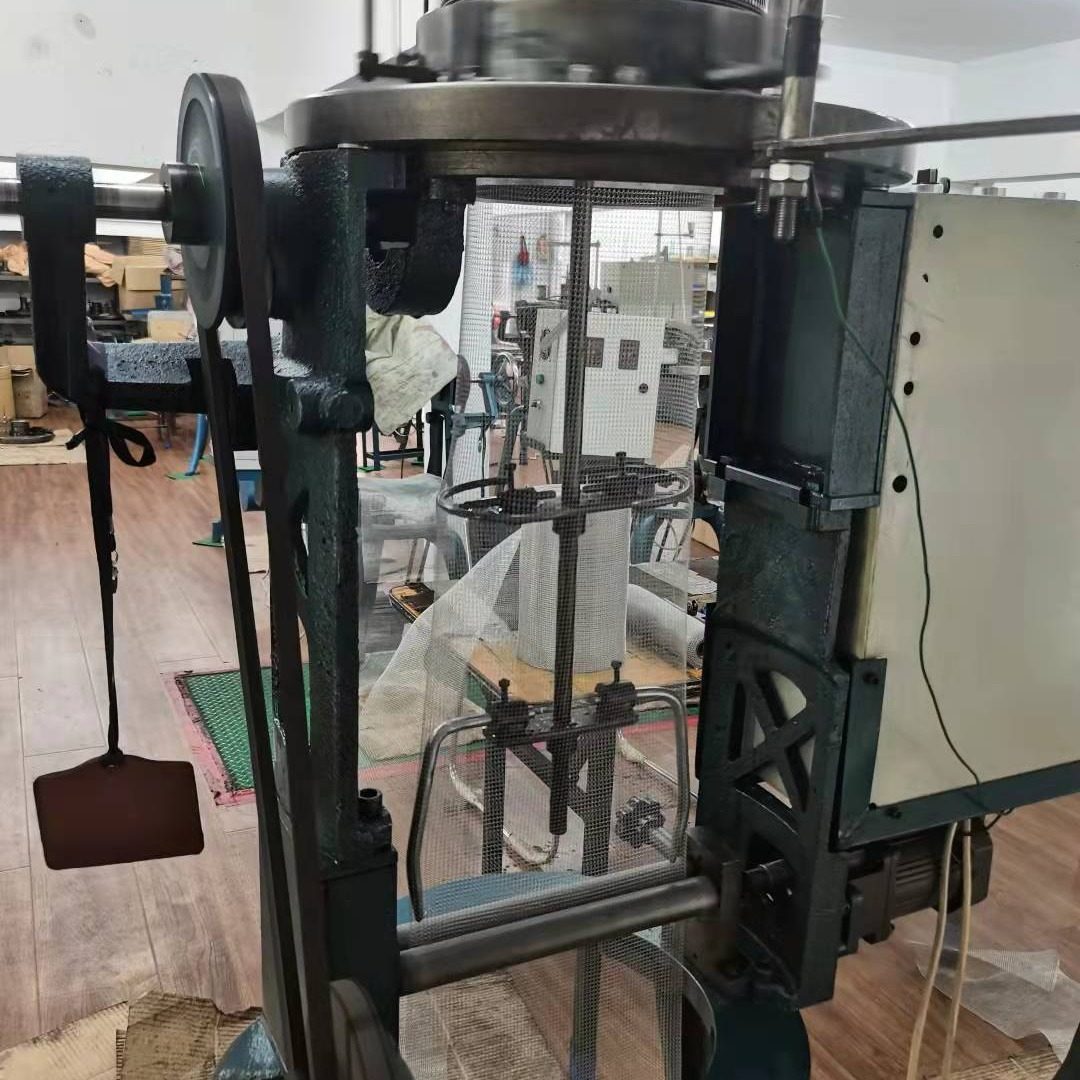 定制加工编织机全自动汽车消声器金属网编织机厂家直供,纺织面料/辅料/配套,服装加工设备,淘宝优惠券,粉丝福利购,淘宝优惠卷