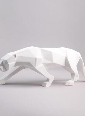 现代样简约轻奢电视柜摆件号售楼处品间雕塑工动物3艺品装客大厅