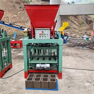 半自动免烧水泥空心路面彩砖透水砖机预制品护坡压砖机配件模具