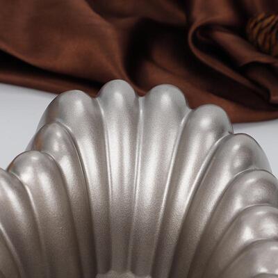 厂家供货空不粘中蛋糕粘模具铸铝材焙质烘用品的工具MG011不涂层