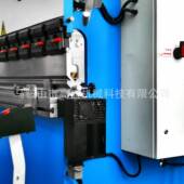 不精双伺服数控锈钢折弯密机125吨LUA4扭轴电液折弯机工作米台补