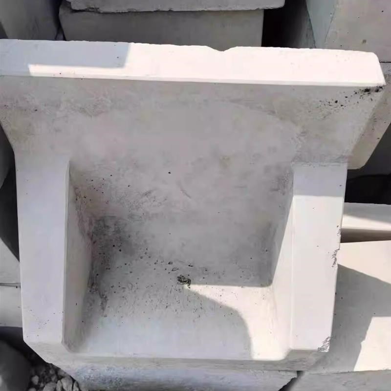 水簸箕缓冲白色花岗岩下水雨石雨水斗水泥落接水排水管接头盖板