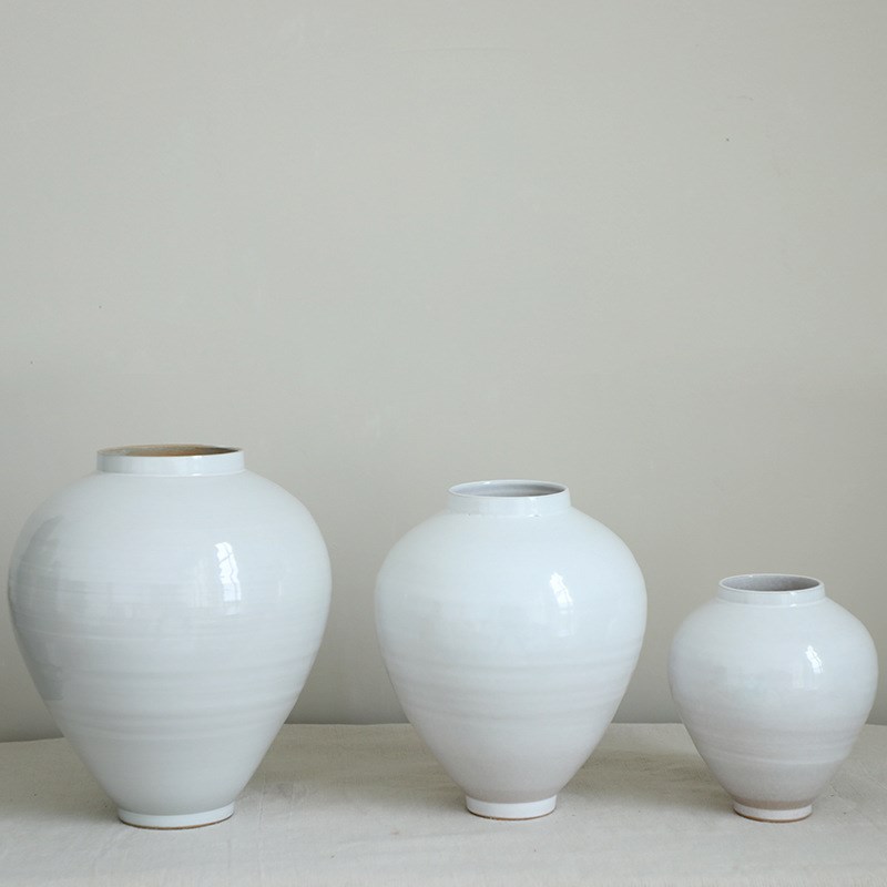 白色圆形花瓶高级k感摆件客厅插花花器复古粗陶月亮罐民宿禅意装