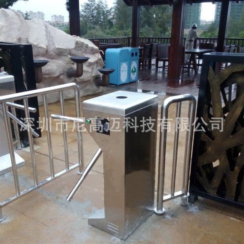 不锈钢三杆式道闸三辊闸人行通道转F闸工厂小区刷卡刷脸工地旋转