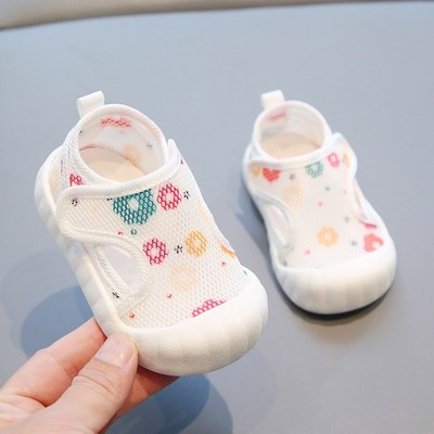 宝宝凉鞋10个月夏季镂空软底不掉鞋子1一岁半女婴儿鞋防滑学步鞋2