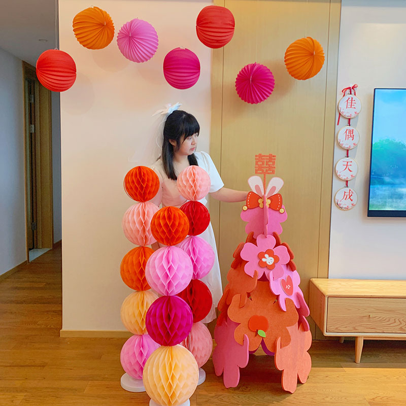 稻草兔兔婚房装饰欢喜树毛毡花朵新娘摆拍照粉色婚礼卧室客厅布置