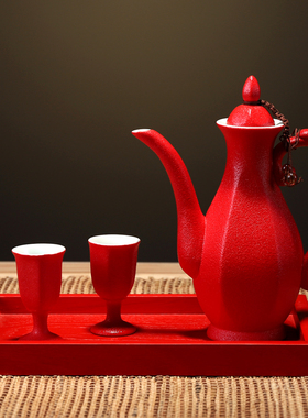 红色婚庆敬酒杯仿古白酒瓶小酒杯家用中式酒具套装陶瓷分酒器酒盅