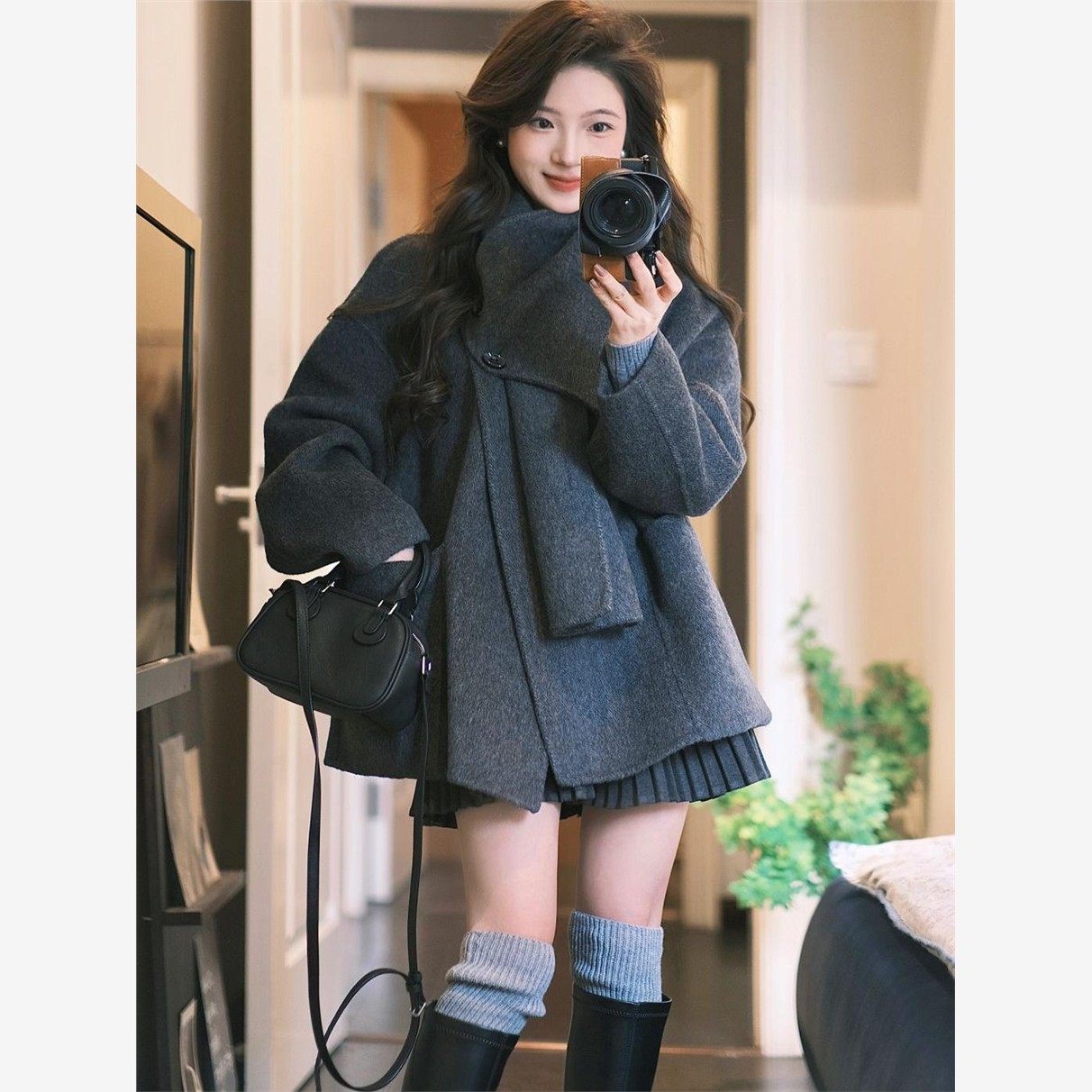 高级感围巾双面呢短款外套2025秋冬新小个子斜扣宽松双面羊绒大衣