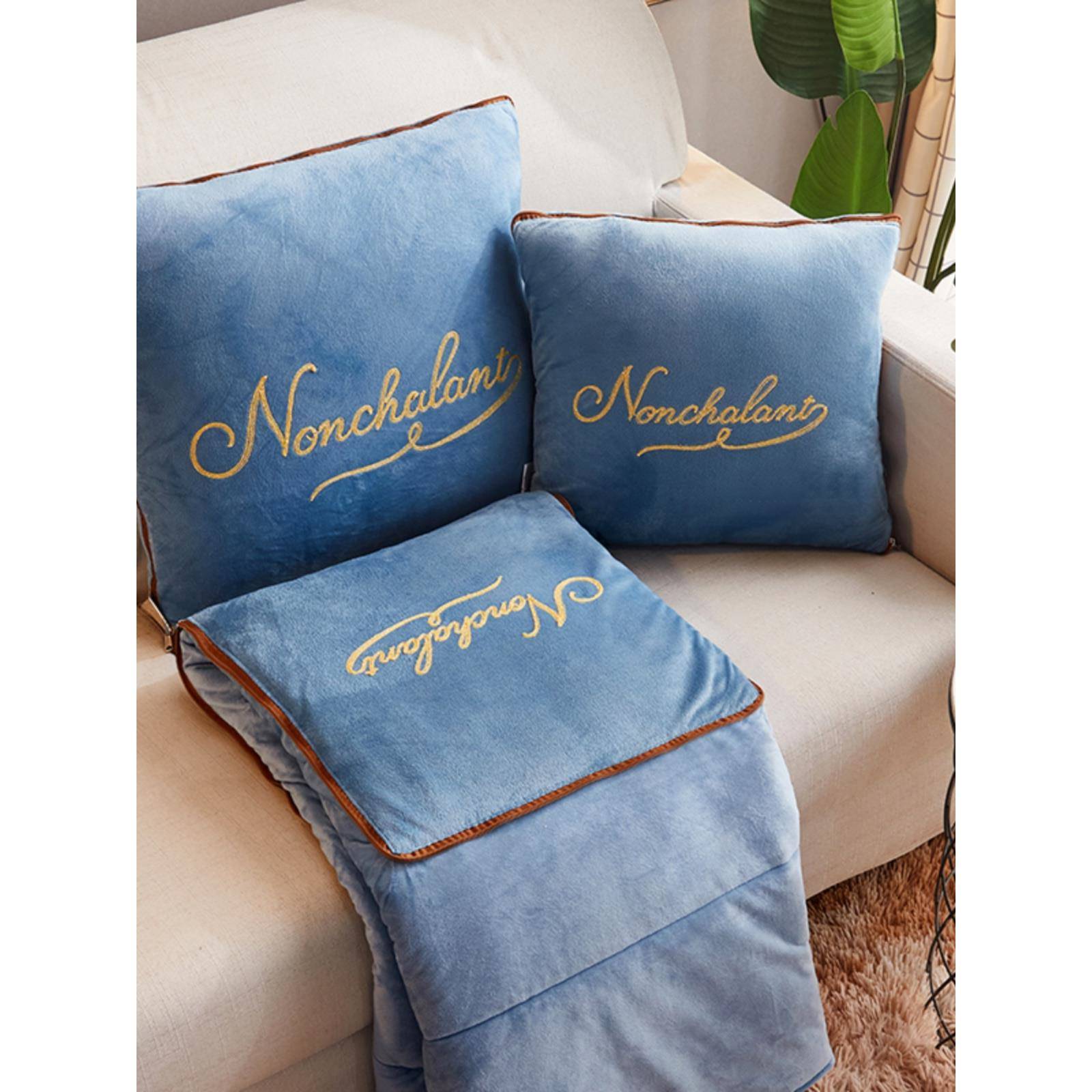 ?双面加绒加厚休毛巾绣抱枕被Fh($%pd$子两用瑚绒珊保车上办公暖