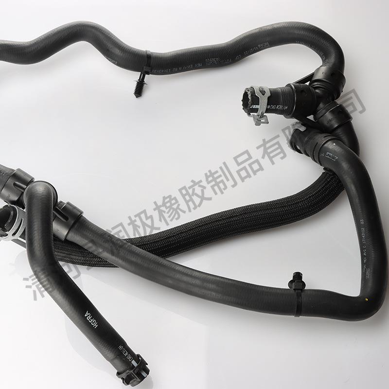 15汽软车原厂零配件CV61-8C35车1-UH回流管下散热器水管管汽配件