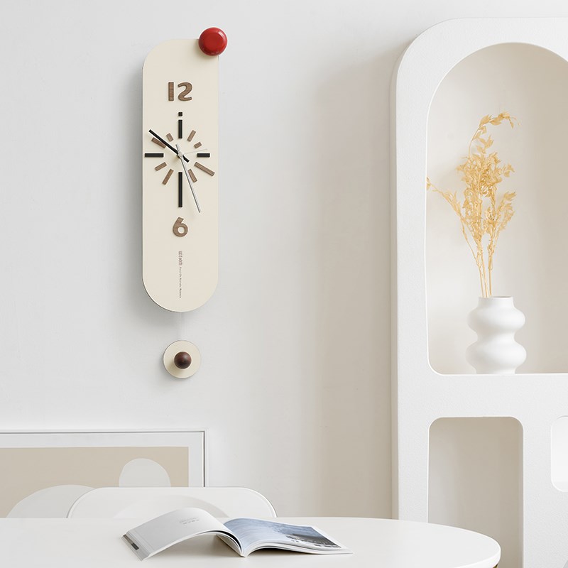 现代简约时尚客厅挂钟家居创意艺术可F摇摆钟表餐厅装饰挂墙时钟