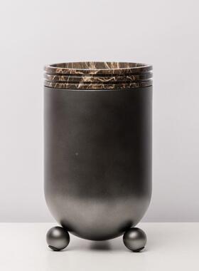 现代轻奢客三盘角球LSZ0820树脂花瓶花器软装样板房桌面厅圆果家