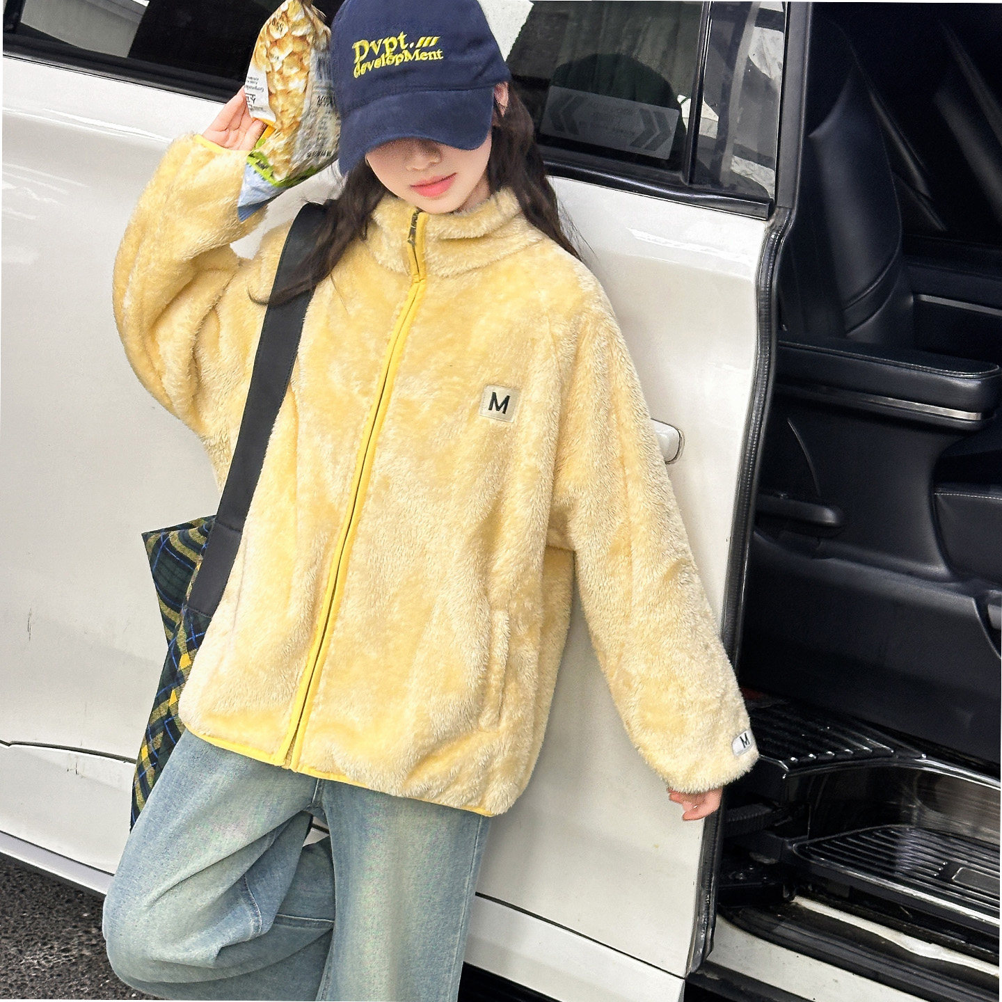 女童冬季加绒毛毛衣2025新款女孩保暖立领奥粒绒毛绒外套洋气韩版