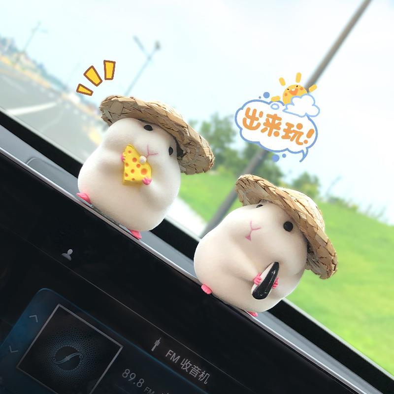 102仓徐饰鼠汽车摆件解车内饰品可爱老鼠压公仔车载中控台车装用