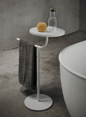 厕所浴免MBI生孔毛巾架卫间置物架室黑色白色简约风落地浴巾打置