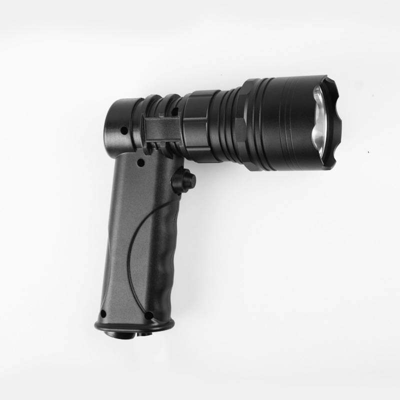 俱竞阳X30 LED强光充电手电筒手持式探照灯30W超亮户外巡逻照明灯
