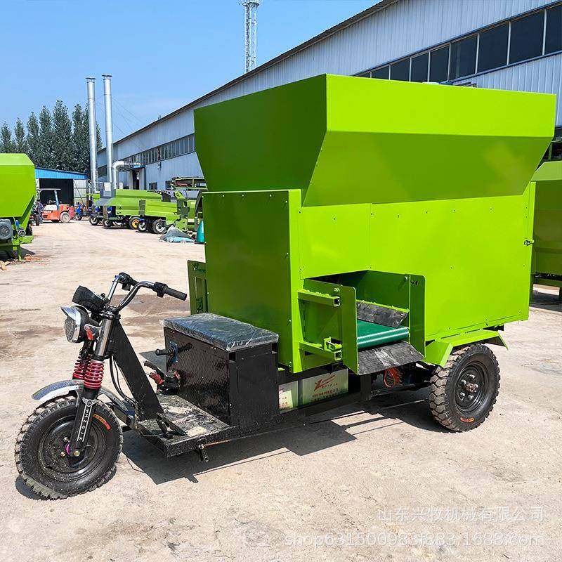 牛羊饲油草全日撒粮撒料CUM车柴5立方草车喂图料车细节片,农机/农具/农膜,农用防护器具,淘宝优惠券,粉丝福利购,淘宝优惠卷