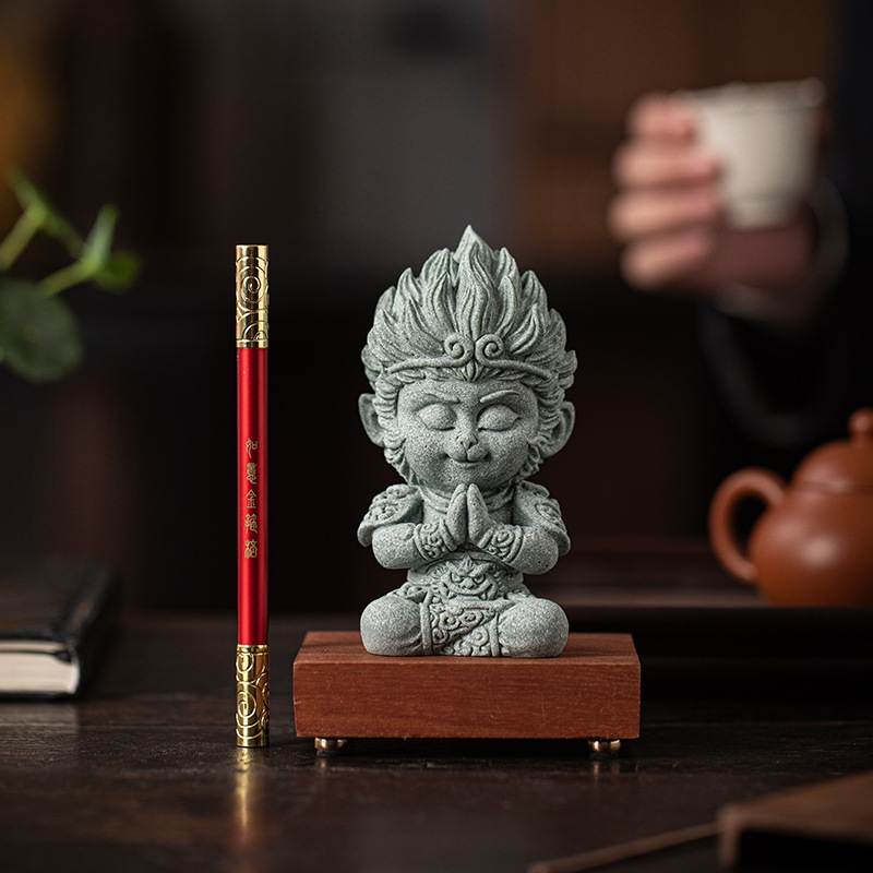小众国潮孙悟空生日礼物金箍棒笔摆件工艺品桌面装饰办公室送同事