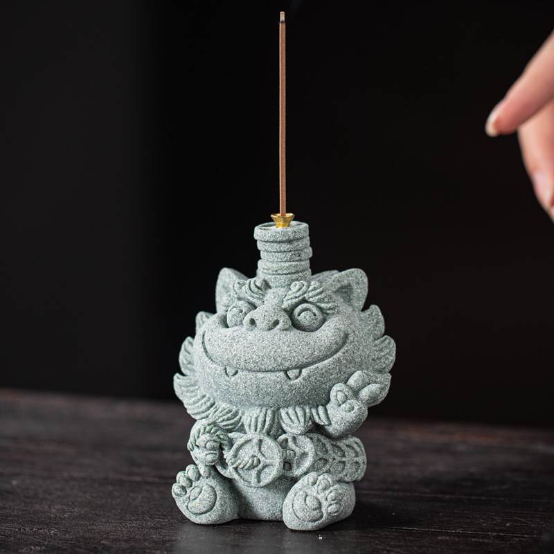 禅意青砂石风狮爷腰缠万贯线香炉香插摆件茶宠客厅茶桌茶空间装饰