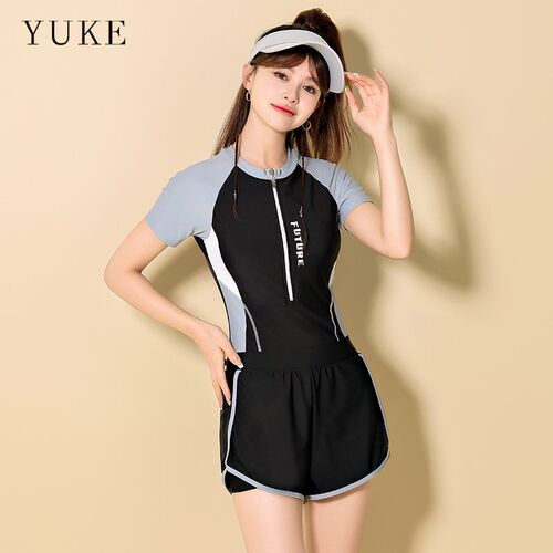 泳衣女款连体2024新款高级感微胖女孩遮肉显瘦游泳馆专用女士泳装