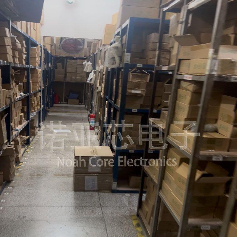 12个0.5W3W金属膜碳膜电