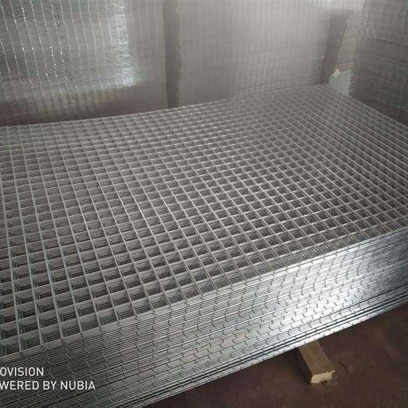 鸽子网地网鸽底棚网粗狗笼子网铁丝镀锌网格片养殖加防护网片