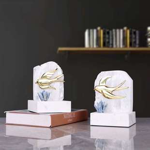 轻奢纯铜燕子石膏石客厅卧室摆件大理石底座现代家居工艺品