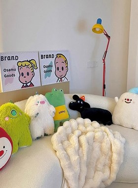 软乎乎卡通抱枕沙发客厅摆件可爱毛绒公仔靠枕背垫玩偶女生睡觉抱