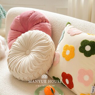 M.life 可爱少女心花朵v抱枕靠垫客厅沙发抱枕套不含芯腰靠枕圆垫