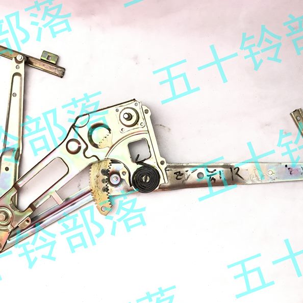 五十铃 60P 手动P玻璃升降器升降玻璃升降器0车门庆铃4K器010货车