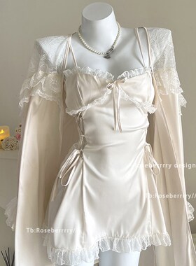 Roseberrrry奶芙梨涡 法式带胸垫甜美睡裙纯欲宫廷风露Z背蕾丝睡