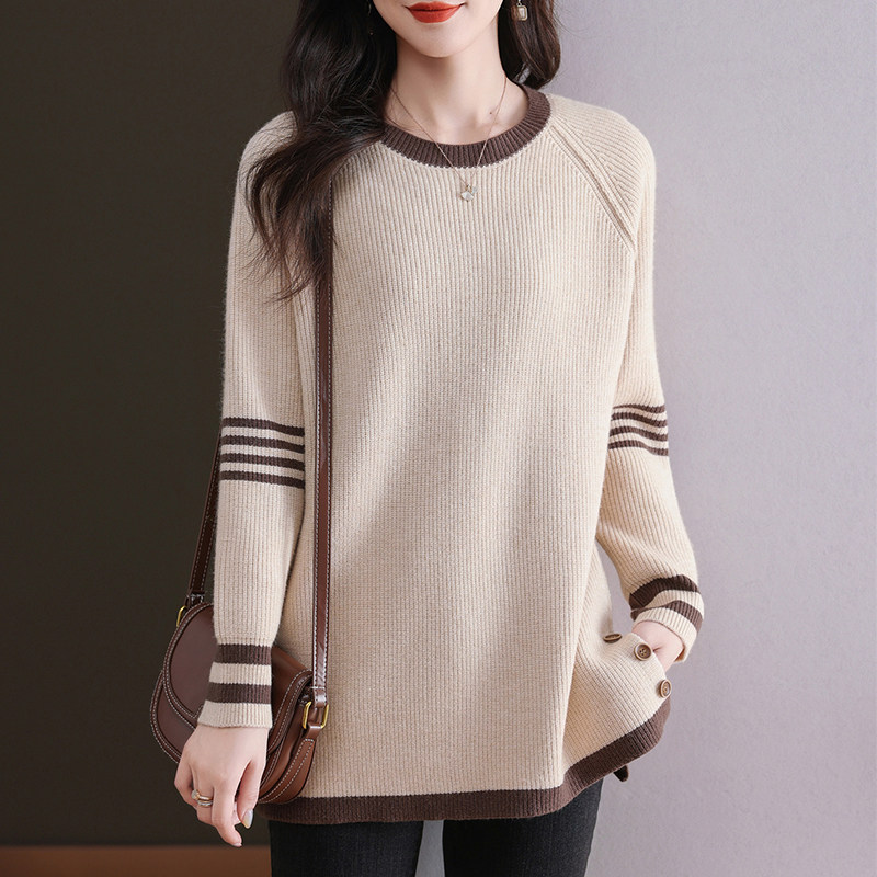 胖妈妈秋冬羊毛衫女加肥加大码休闲洋气中长款毛衣宽松打底针织衫